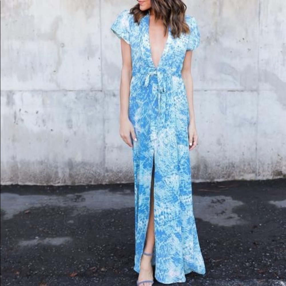 OLIVACEOUS | VICI Maxi Dress